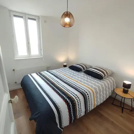 Le Petit Jacques, & Garage Apartman